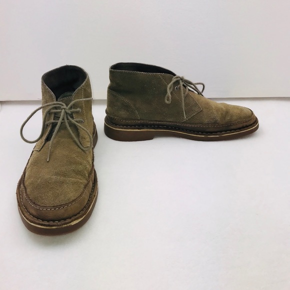 Clark’s Green Suede Boots - Picture 5 of 8